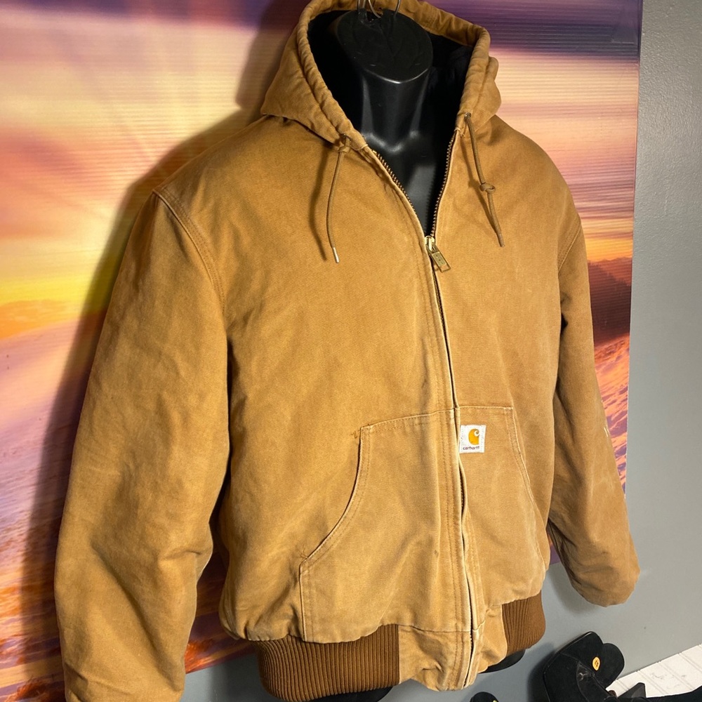 Carhartt men’s lined jacket hooded